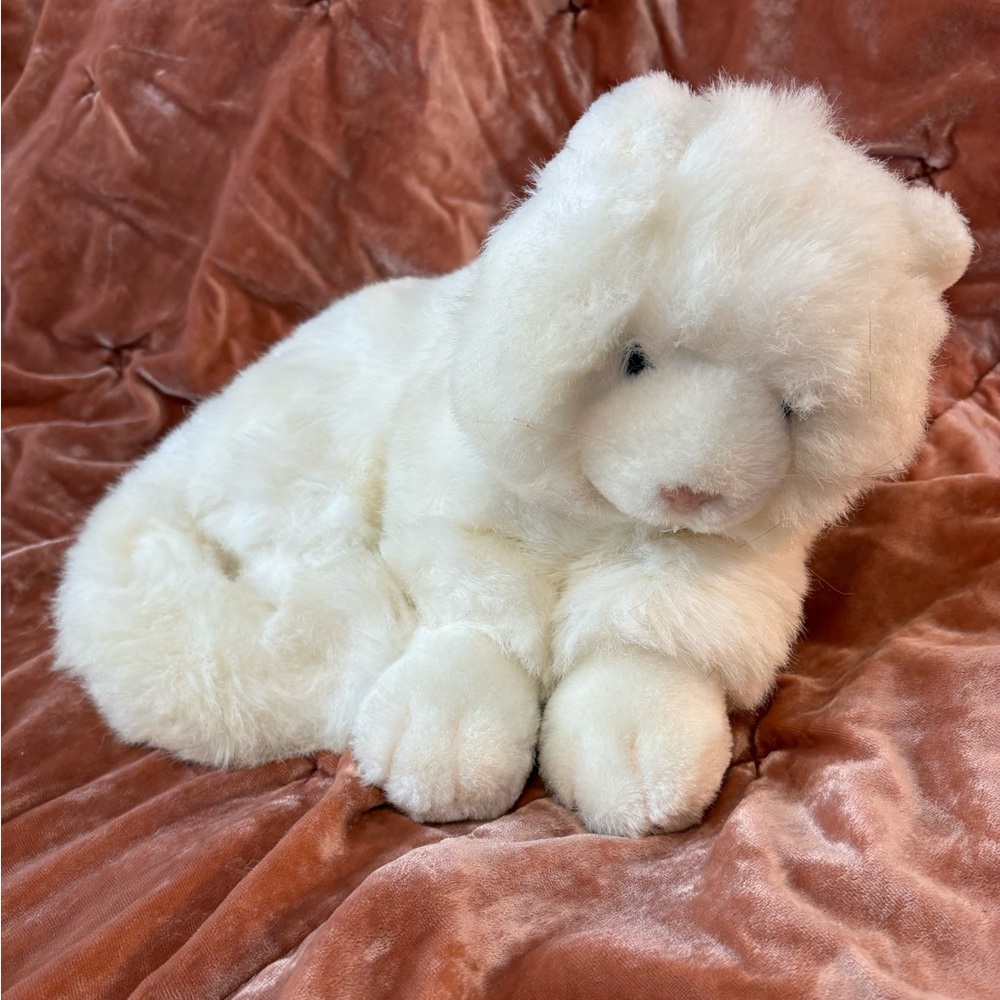 Russ Berrie Nikki White Persian Kitty Cat Plush Vintage Cuddly Nostalgic Toy 90s